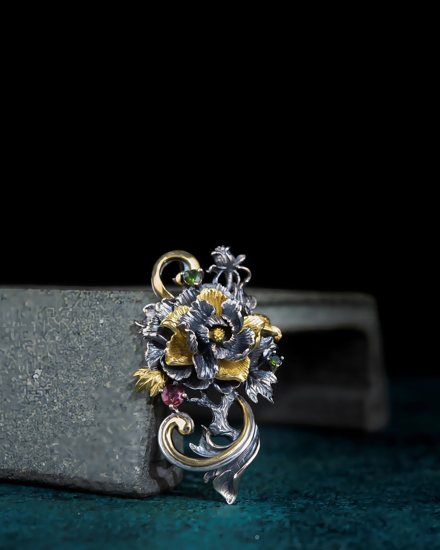 Buddha Trace peony pendant Buddha Trace