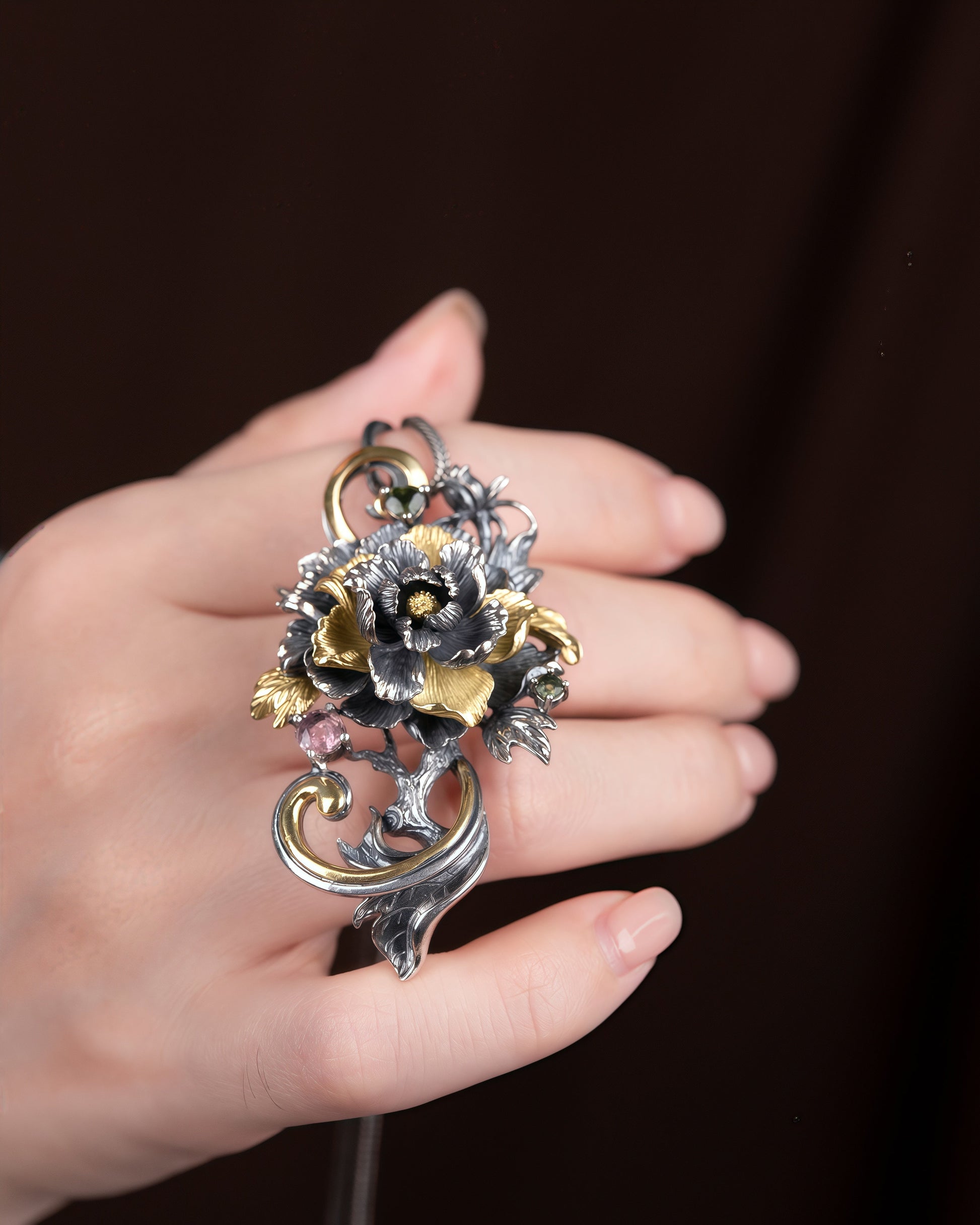 Buddha Trace peony pendant Buddha Trace