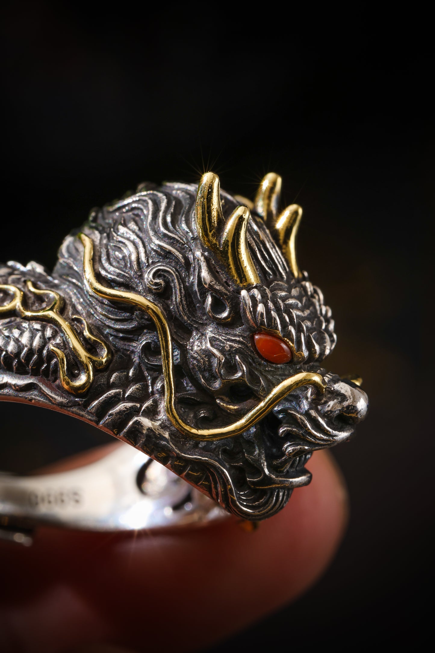 Buddha Trace Tibetan Auspicious Dragon Guardian Ring Buddha Trace
