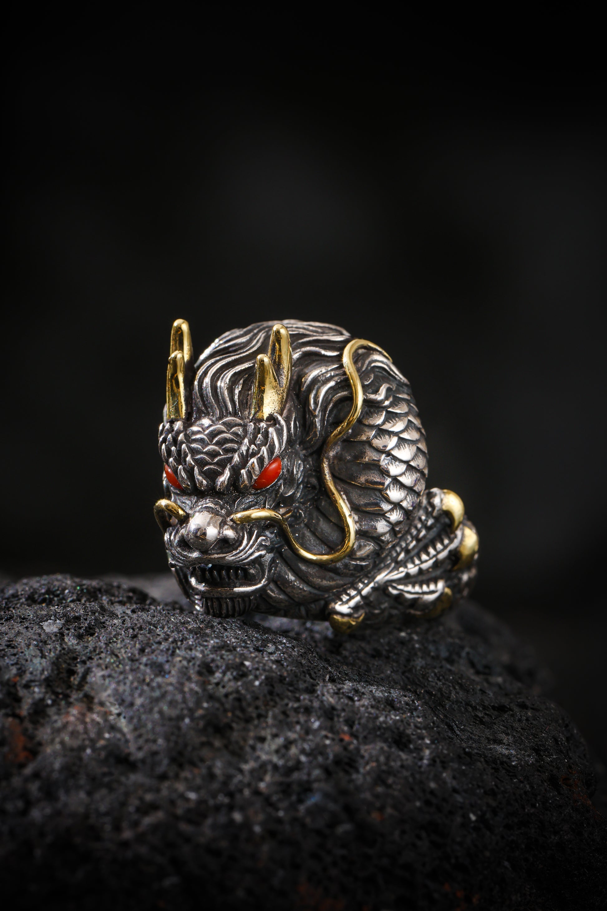 Buddha Trace Tibetan Auspicious Dragon Guardian Ring Buddha Trace