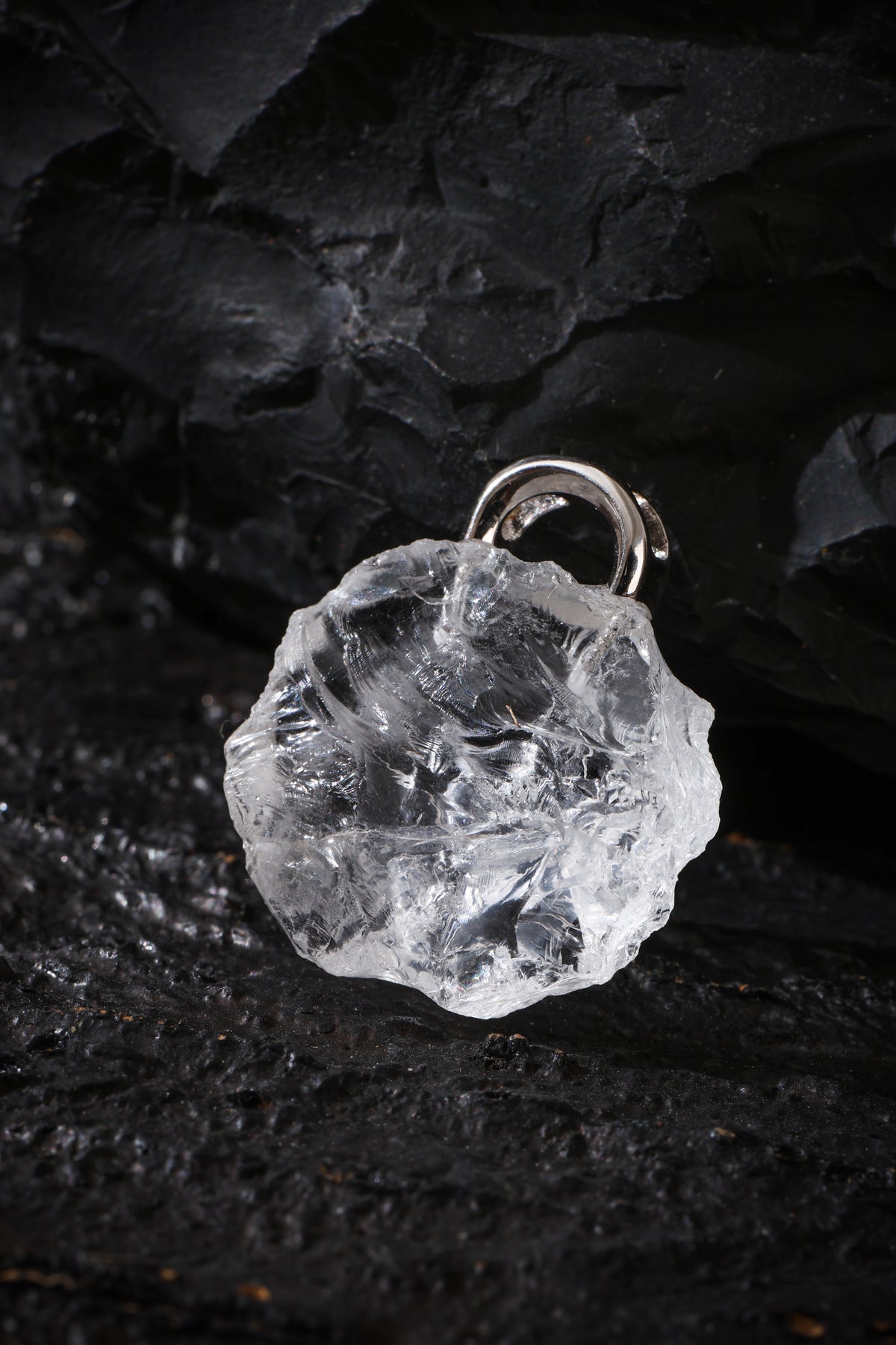 White Crystal Lock Pendant Buddha Trace