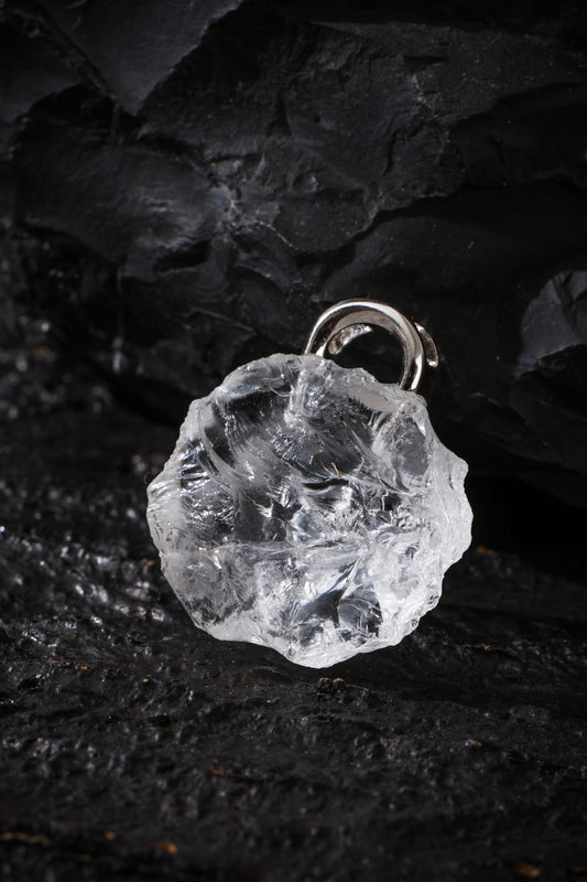 White Crystal Lock Pendant Buddha Trace