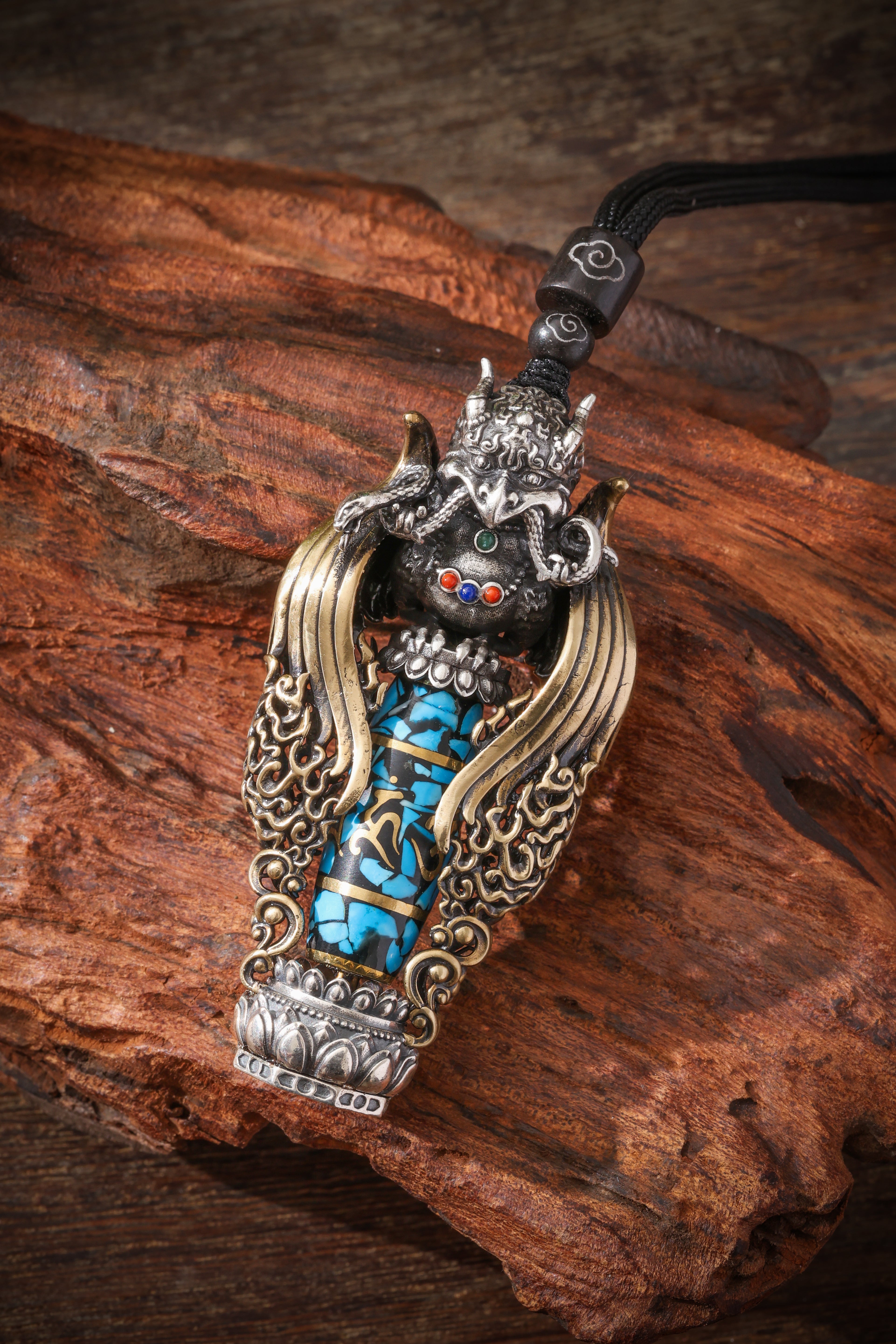 Buddha Trace Tibetan Garuda Dzi Pendant Buddha Trace