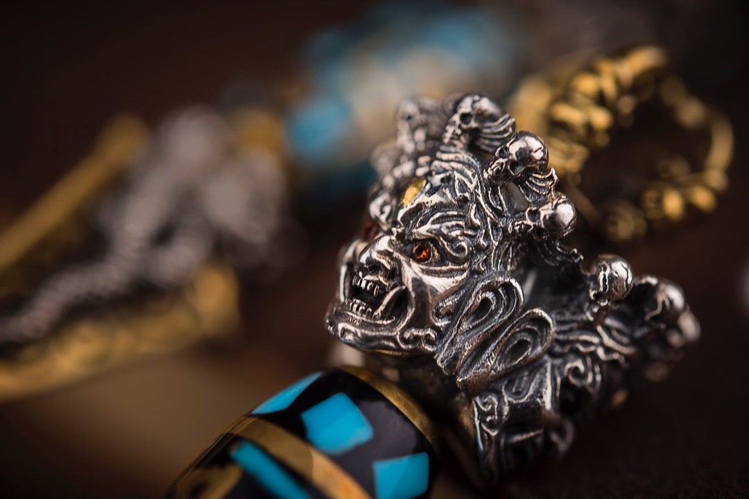 Buddha Trace vajra pestle pendant Buddha Trace