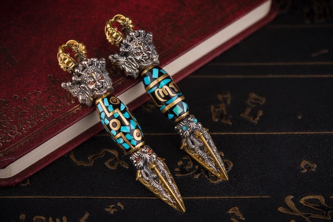 Buddha Trace vajra pestle pendant Buddha Trace