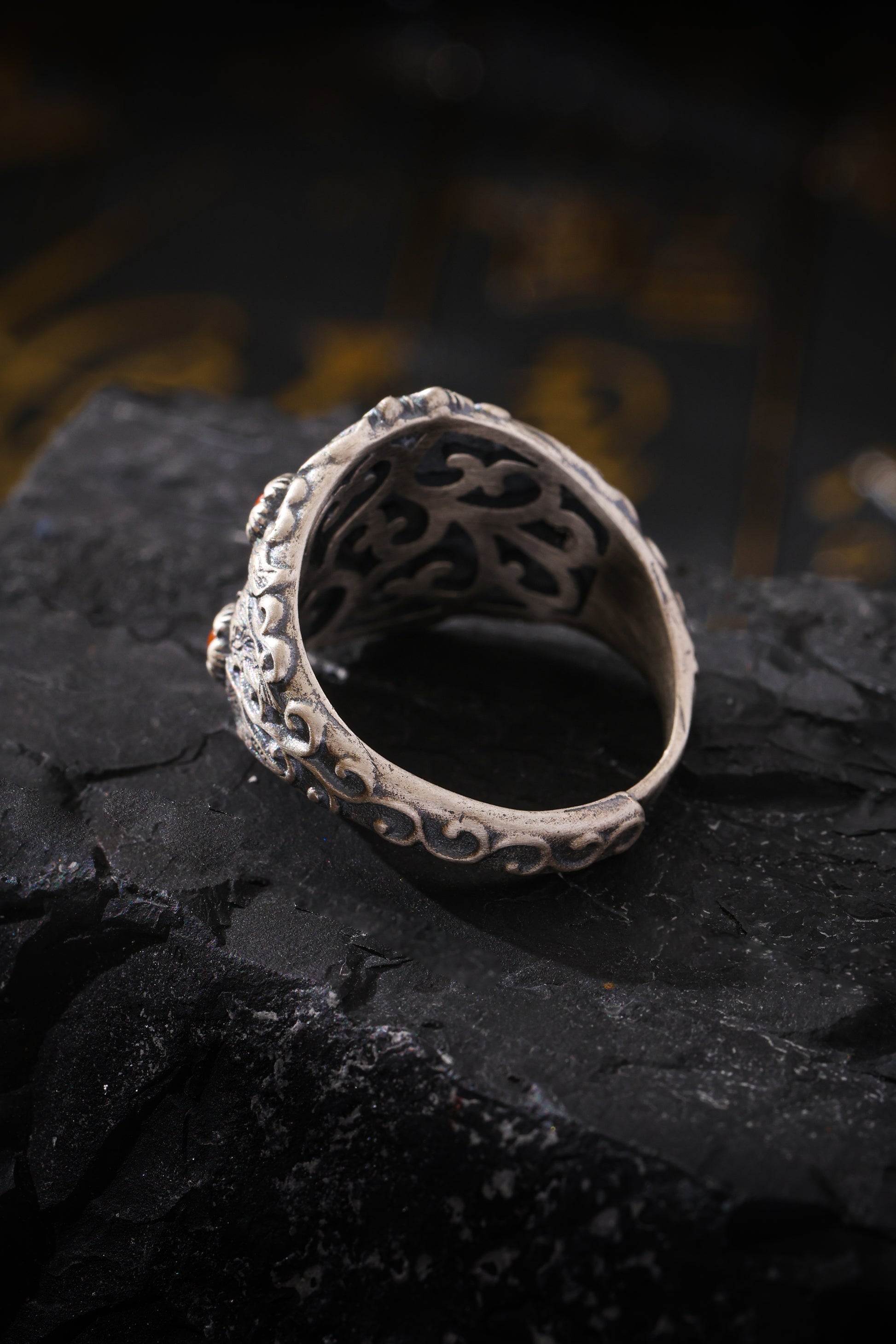 Buddha Trace Tibetan Nine-Tailed Fox Guardian Ring Buddha Trace