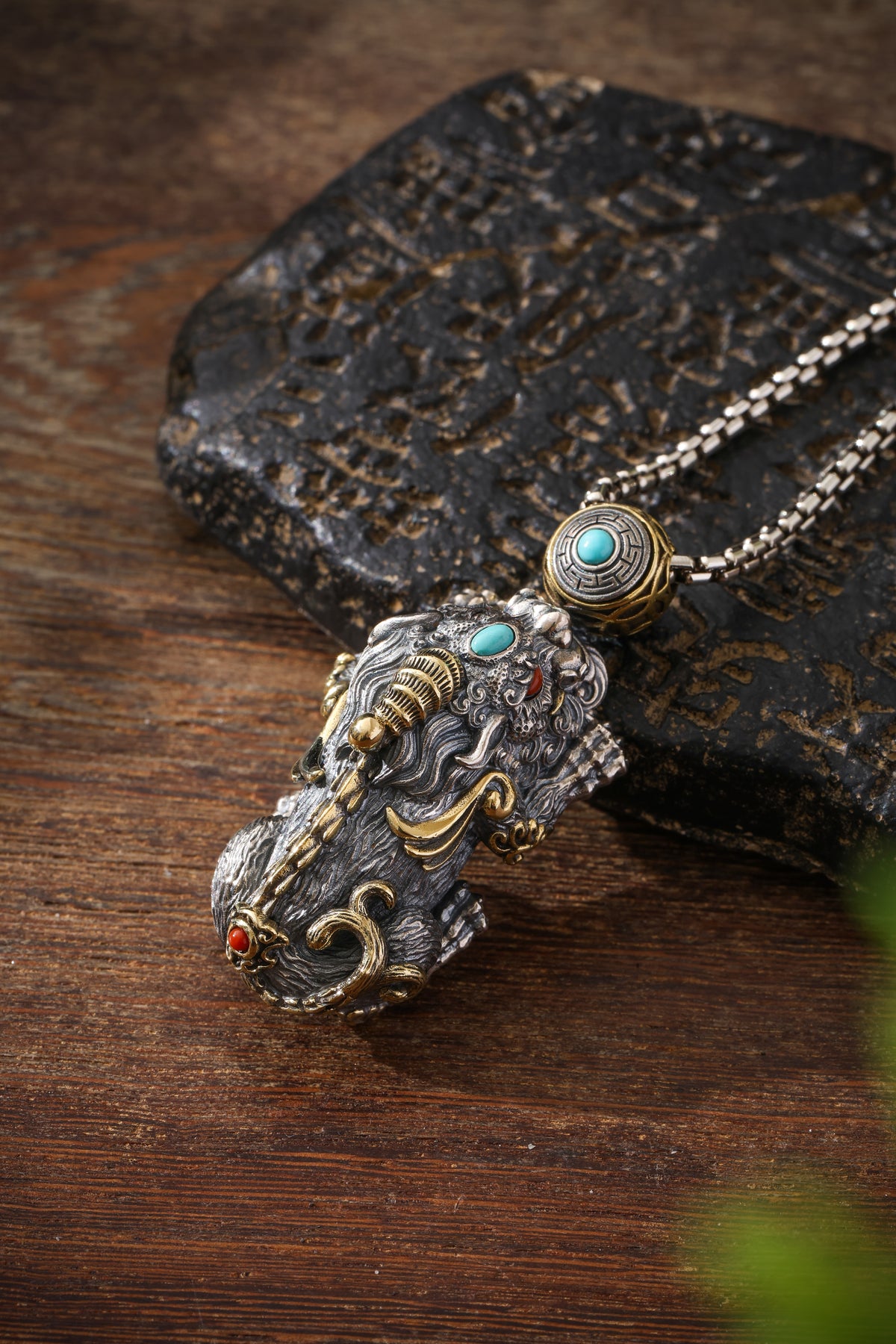 Buddha Trace Tibetan PiXiu Holding Pearl Pendant Buddha Trace