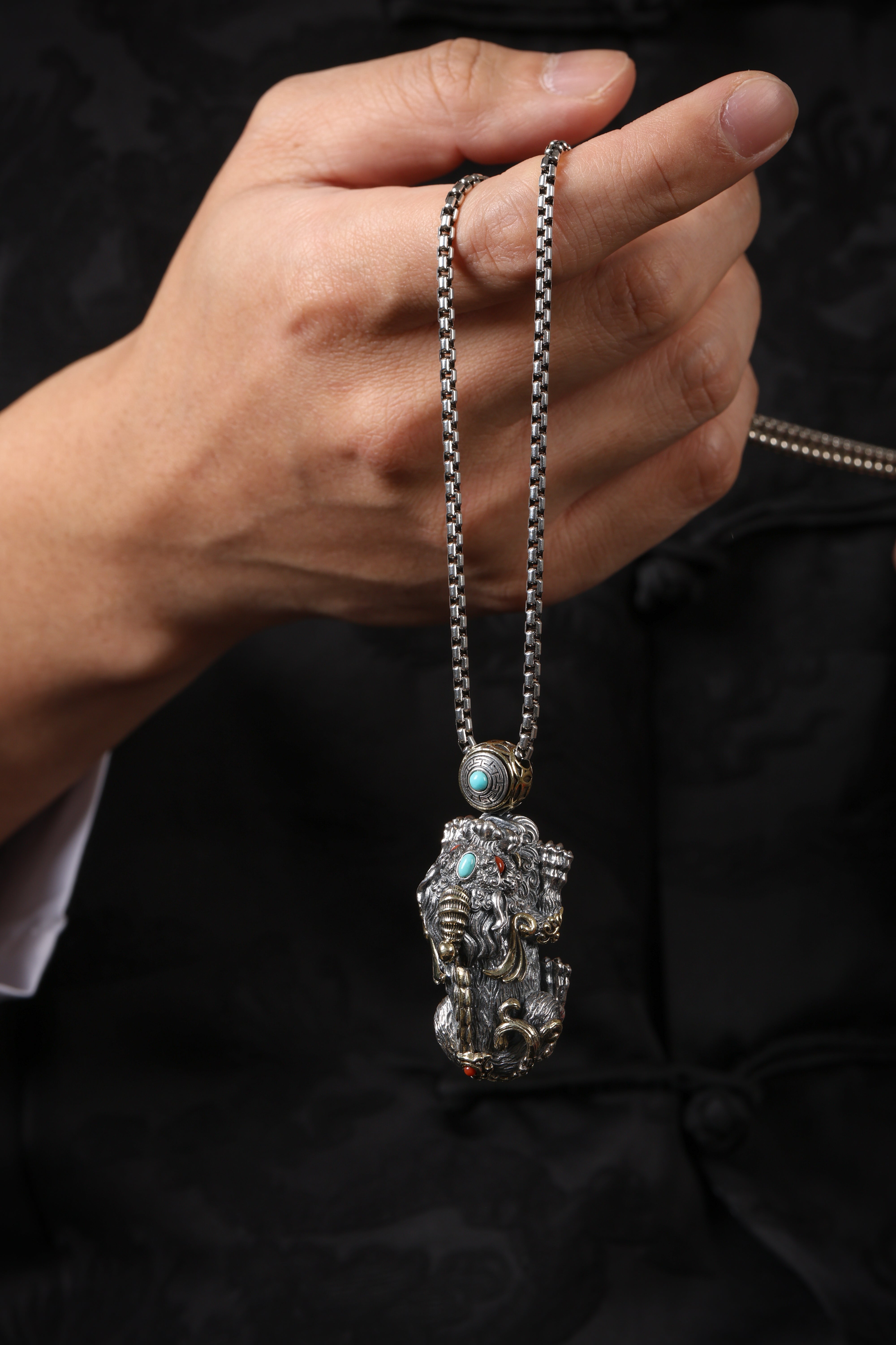 Buddha Trace Tibetan PiXiu Holding Pearl Pendant Buddha Trace