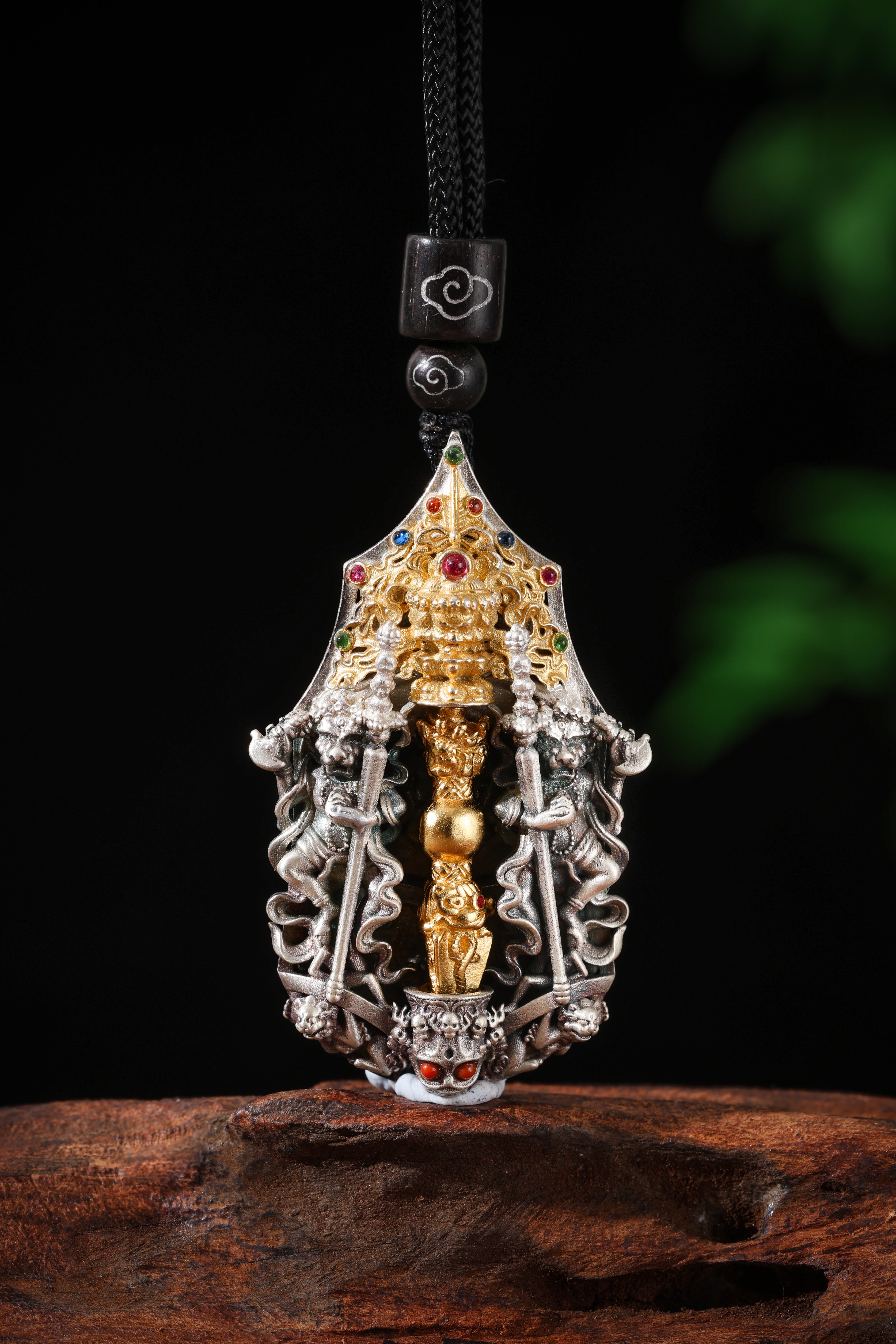 Buddha Trace Tibetan Simhamukha Vajra Pendant Buddha Trace