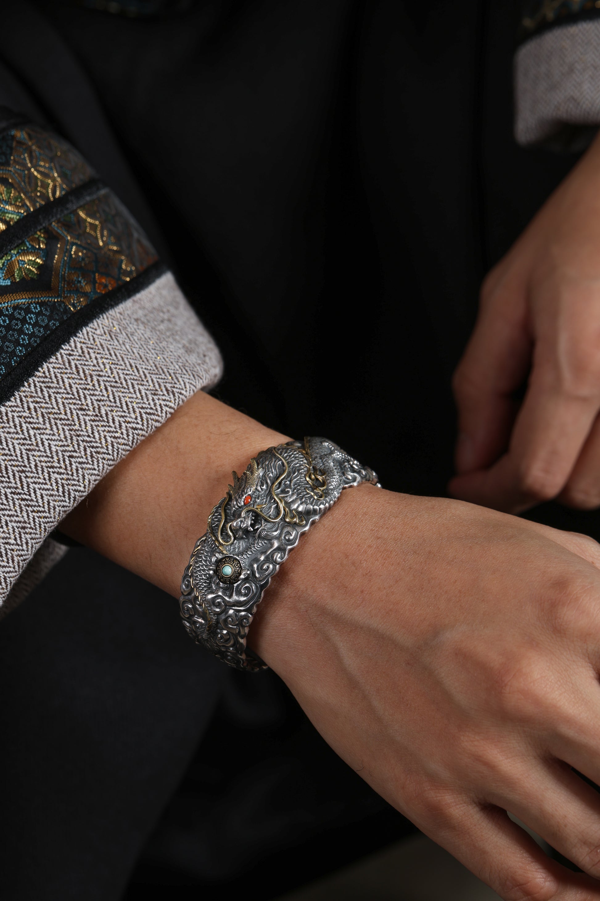 Buddha Trace Tibetan Auspicious Dragon Guardian Bracelet Buddha Trace